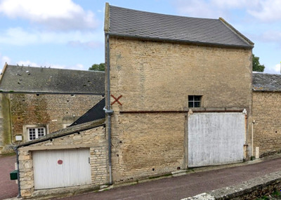 building for sale in Calvados