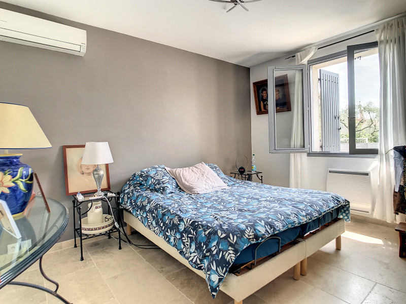 French property for sale in Les Angles, Gard - €549,000 - photo 4