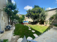 Propriété à vendre à Cognac, Charente - 562 000 € - photo n°2