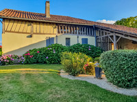 Maison à vendre à Luppé-Violles, Gers - 457.500 € - photo 2