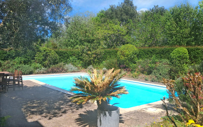 French property for sale in Gauriac, Gironde - €410,000 - photo 2
