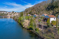 Maison à vendre à Puy-l'Évêque, Lot - 395.000 € - photo 1