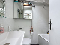 Propriété à vendre à Paris, Paris - 900 000 € - photo n°8