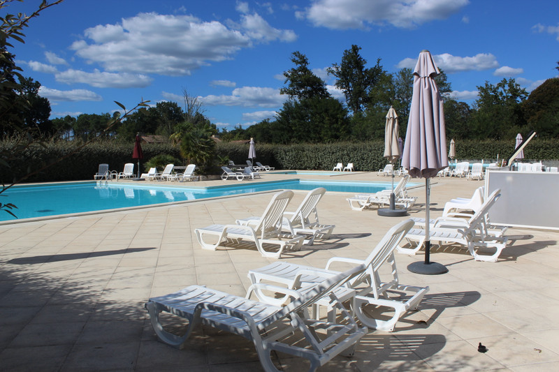 French property for sale in Salles, Gironde - €130,000 - photo 7