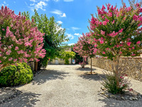Maison à vendre à Migron, Charente-Maritime - 275.000 € - photo 4
