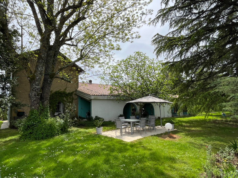 House for sale in SaintAvitSaintNazaire Gironde House with pool