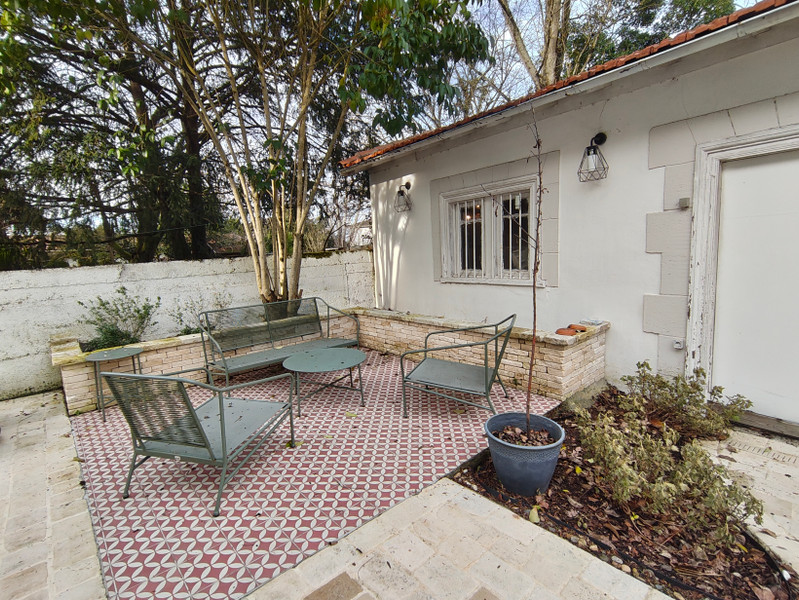 French property for sale in Talence, Gironde - €658,300 - photo 9