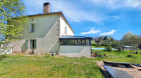 Propriété à vendre à Rouzède, Charente - 288 900 € - photo n°2