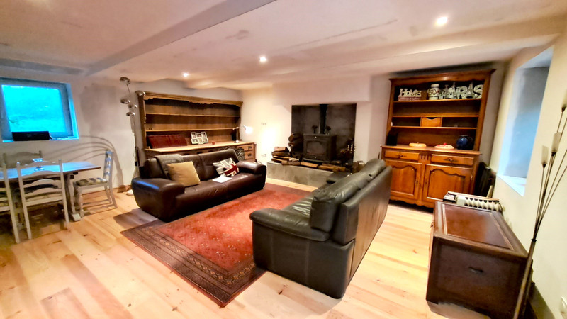 French property for sale in Barenton, Manche - €150,000 - photo 6