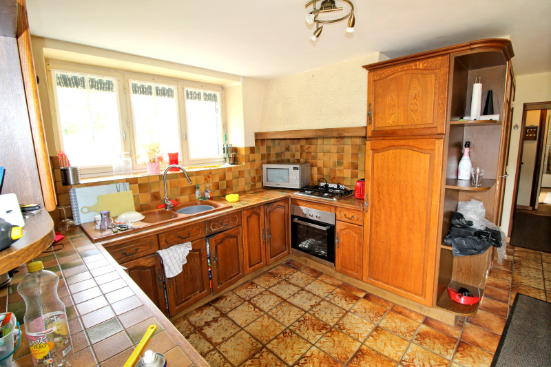 French property for sale in Nalliers, Vienne - €130,000 - photo 5