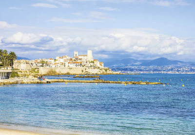 French property for sale in Antibes, Alpes-Maritimes - €344,000 - photo 1
