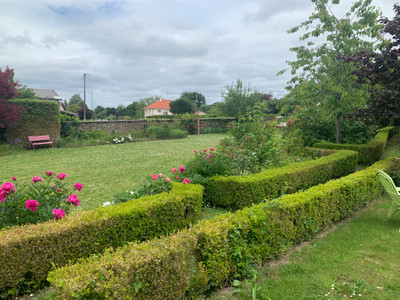 French property for sale in Saint-Sulpice-les-Feuilles, Haute-Vienne - €418,700 - photo 3