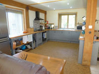 Maison à vendre à Parnac, Indre - 319.930 € - photo 5