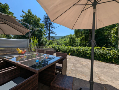 French property for sale in Courniou, Hérault - €375,000 - photo 1