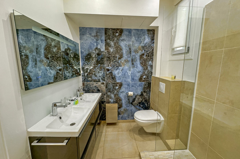 French property for sale in Nice, Alpes-Maritimes - €1,195,000 - photo 8