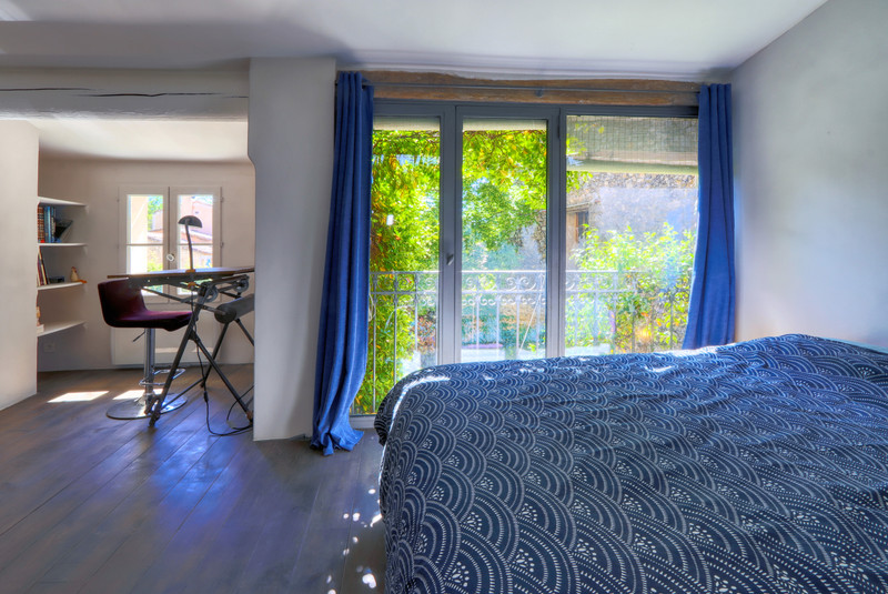 French property for sale in Rustrel, Vaucluse - €460,000 - photo 7