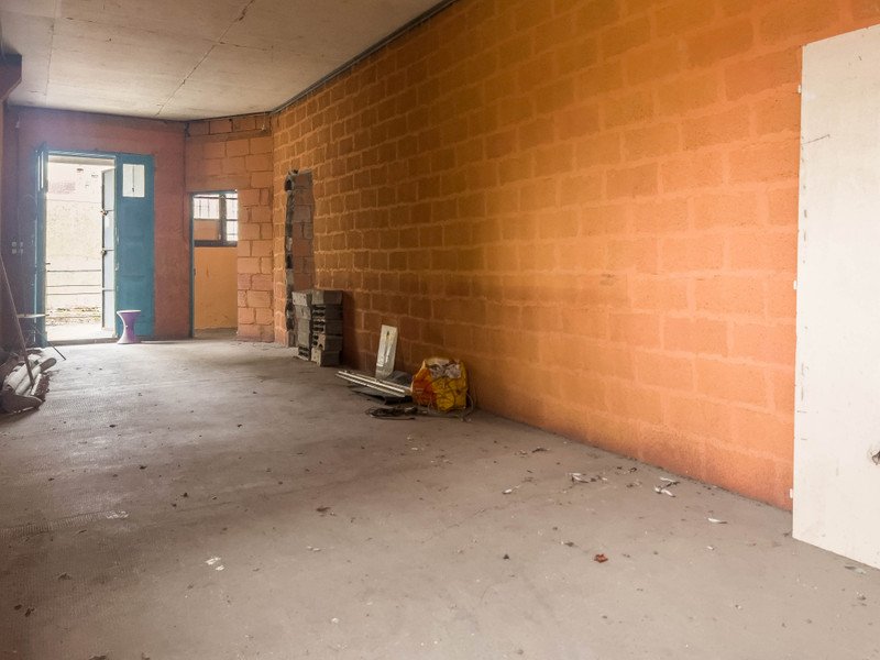 French property for sale in Angoulême, Charente - €185,000 - photo 6
