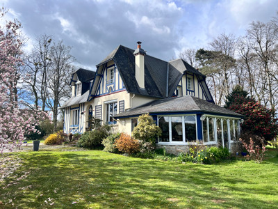 Maison à vendre à Bagnoles de l'Orne Normandie, Orne, Basse-Normandie, avec Leggett Immobilier