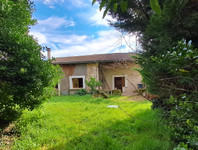 Propriété à vendre à Longré, Charente - 71 500 € - photo n°1