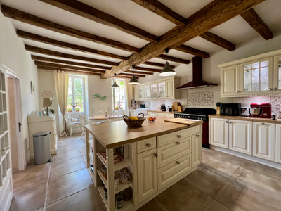 French property for sale in Pons, Charente-Maritime - €349,799 - photo 2