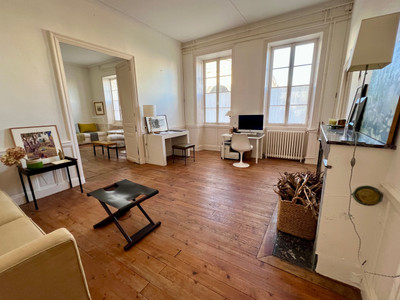 French property for sale in Saint-Jean-d'Angély, Charente-Maritime - €456,000 - photo 5