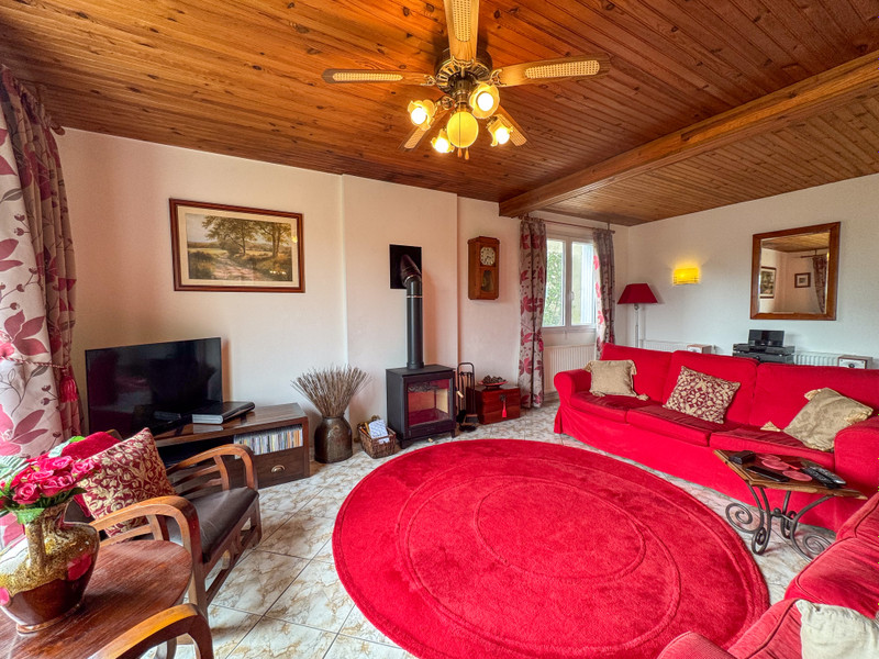 French property for sale in L'Absie, Deux-Sèvres - €124,900 - photo 2