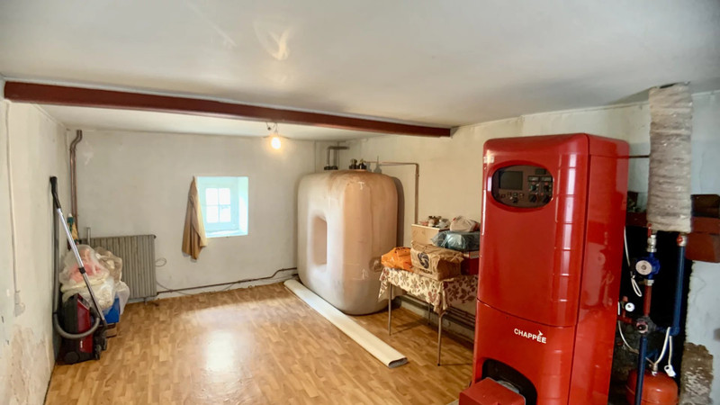 French property for sale in Saint-Léomer, Vienne - €55,000 - photo 6