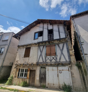 French property for sale in Chabanais, Charente - €24,000 - photo 6