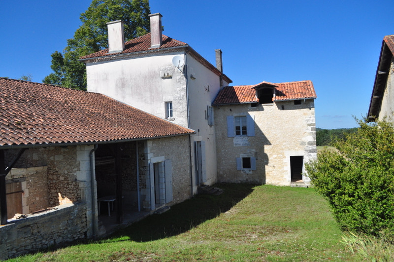French property for sale in BRANTOME, Dordogne - &#8364;392,200 - photo 2