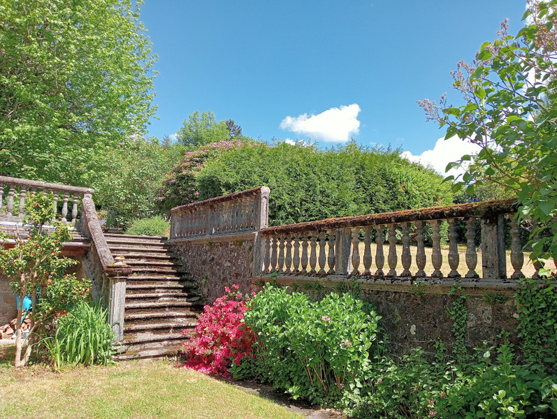 French property for sale in Marcillac-la-Croisille, Corrèze - €420,000 - photo 8