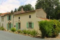 Maison à vendre à Puy-de-Serre, Vendée - 82.500 € - photo 1