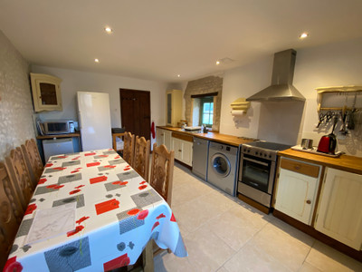 French property for sale in Messac, Charente-Maritime - €278,000 - photo 8