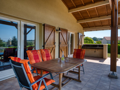 French property for sale in Sadillac, Dordogne - €425,000 - photo 2