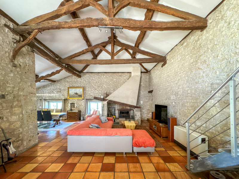 French property for sale in Touffailles, Tarn-et-Garonne - €551,200 - photo 8