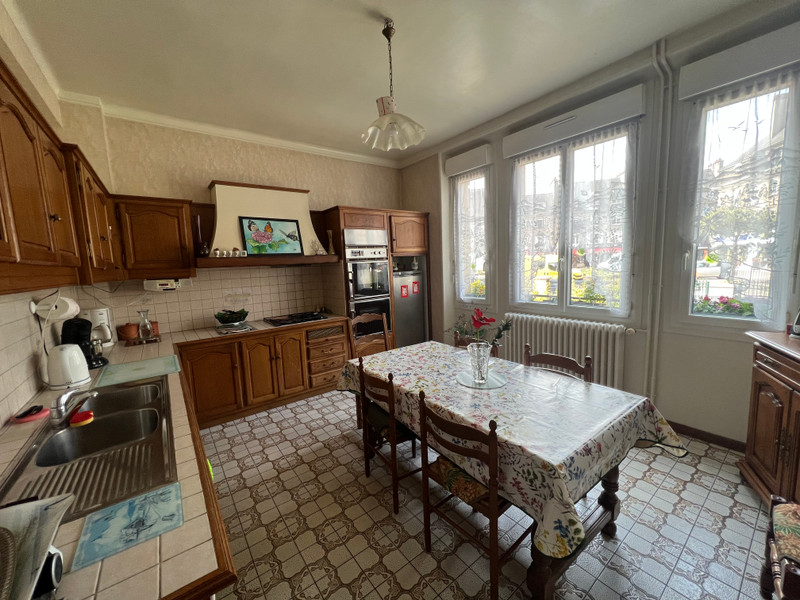 French property for sale in Condé-en-Normandie, Calvados - €328,600 - photo 5