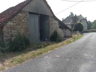French property for sale in Cornil, Corrèze - €194,400 - photo 8