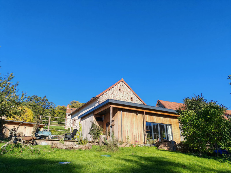 French property for sale in La Cellette, Puy-de-Dôme - €299,600 - photo 2