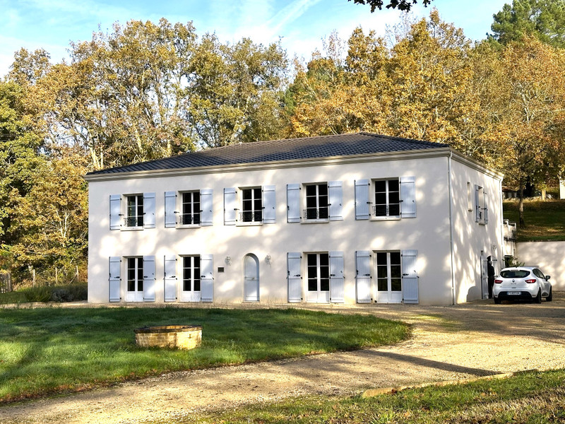 Maison à vendre à Fumel, Lot-et-Garonne - 597 500 € - photo 1