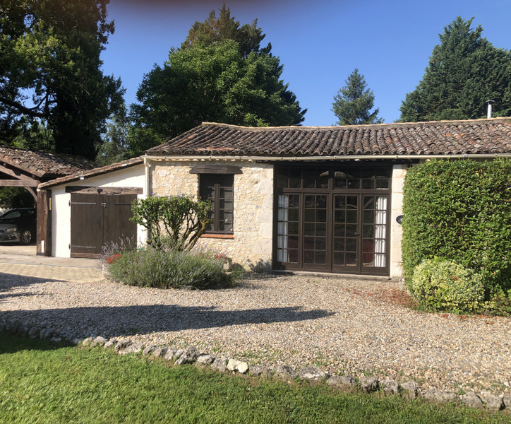 French property for sale in Thénac, Dordogne - €595,000 - photo 9