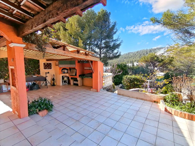French property for sale in Carnoux-en-Provence, Bouches-du-Rhône - €660,000 - photo 1