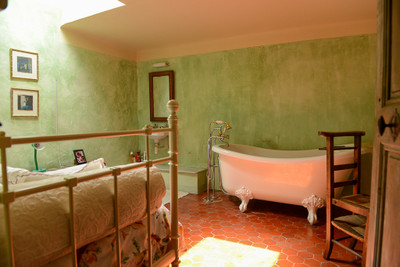 French property for sale in Collobrières, Var - €680,000 - photo 14