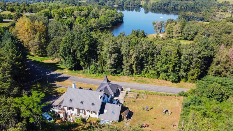 Maison à vendre à Seilhac, Corrèze - 469.990 € - photo 1