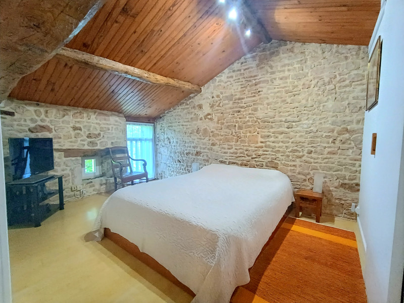 French property for sale in Bioussac, Charente - €169,000 - photo 4