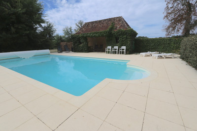 French property for sale in Saint-Félix-de-Reillac-et-Mortemart, Dordogne - €499,999 - photo 2