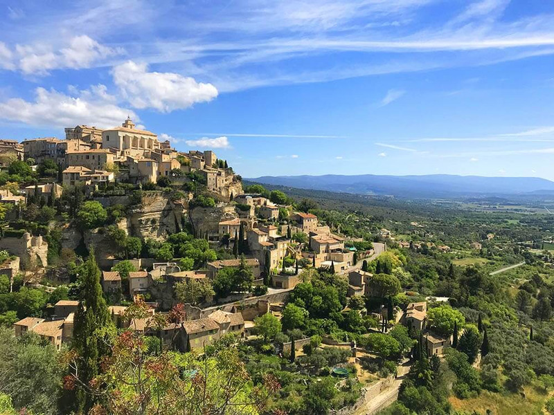French property for sale in Gordes, Vaucluse - €1,371,000 - photo 2