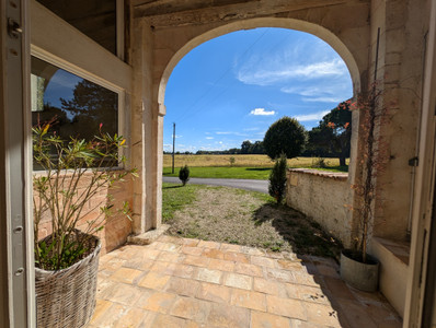 French property for sale in Vanzac, Charente-Maritime - €299,600 - photo 7