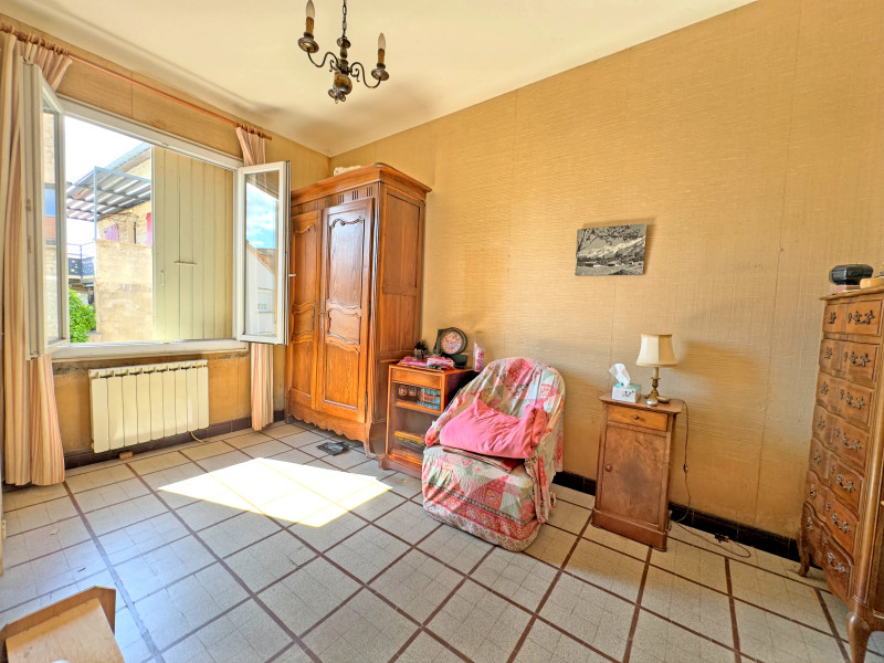 French property for sale in Nyons, Drôme - €205,000 - photo 4