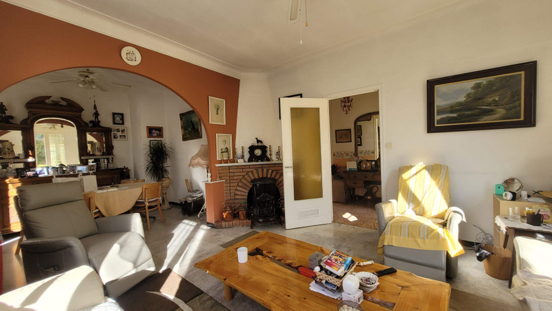 French property for sale in Laroque-des-Albères, Pyrénées-Orientales - €422,000 - photo 4
