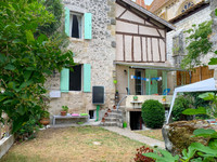 French property, houses and homes for sale in Lauzun Lot-et-Garonne Aquitaine