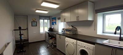 French property for sale in Savigny-le-Vieux, Manche - €188,896 - photo 8